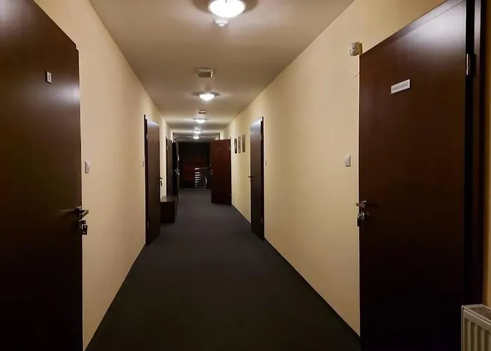 Gangnam فندق Ciagowice